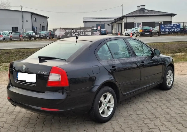 Skoda Octavia cena 24990 przebieg: 179000, rok produkcji 2011 z Kutno małe 466